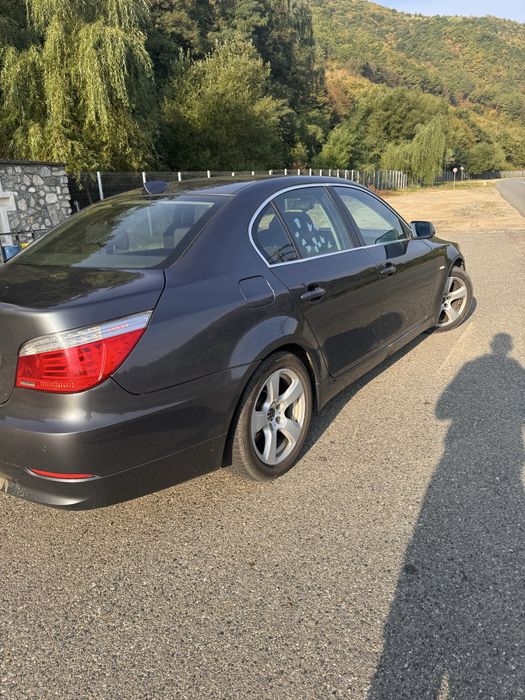 BMW Seria 5 2008 — imagine 5