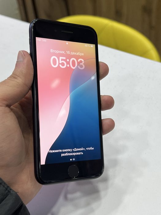 Iphone SE 2020 Сотилади