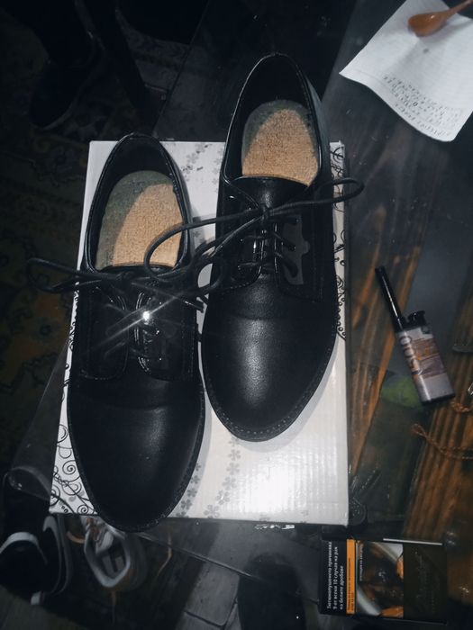 Леки и удобни дамски обувки