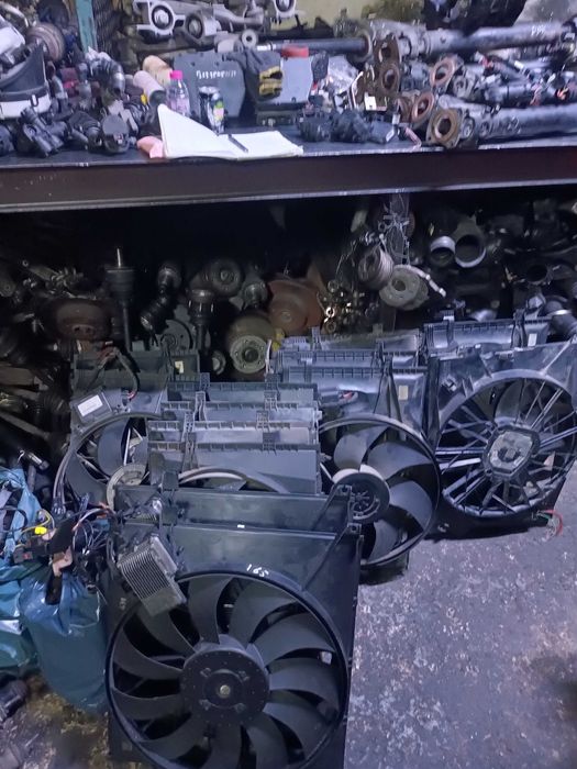 Запчасти на Мерседес Mercedes w203