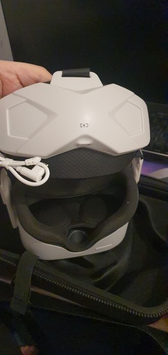 Meta quest 2 (oculus)