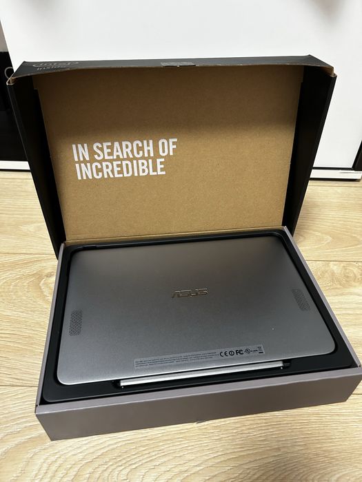 Laptop/Tableta Asus Transformer Book