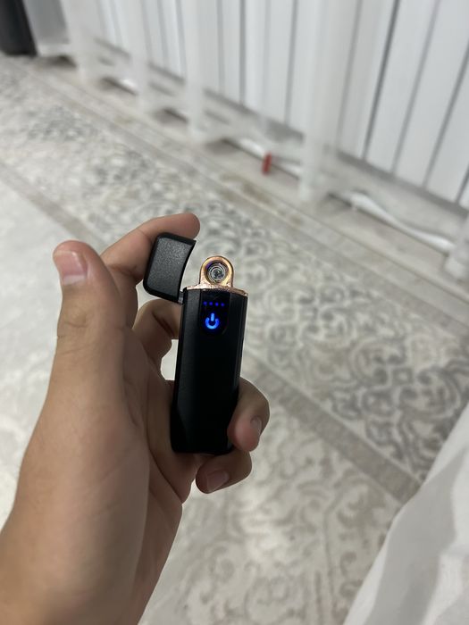 Продам электро зажигалку
