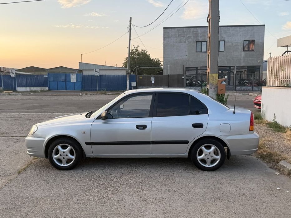 Hyundai Accent 2006 1.3 Benzina