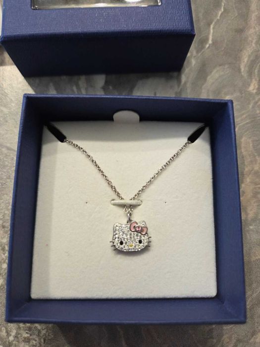 Сваровски Колие  - Hello Kitty   /  Swarovski Hello Kitty Pendant Necklace by Bonore