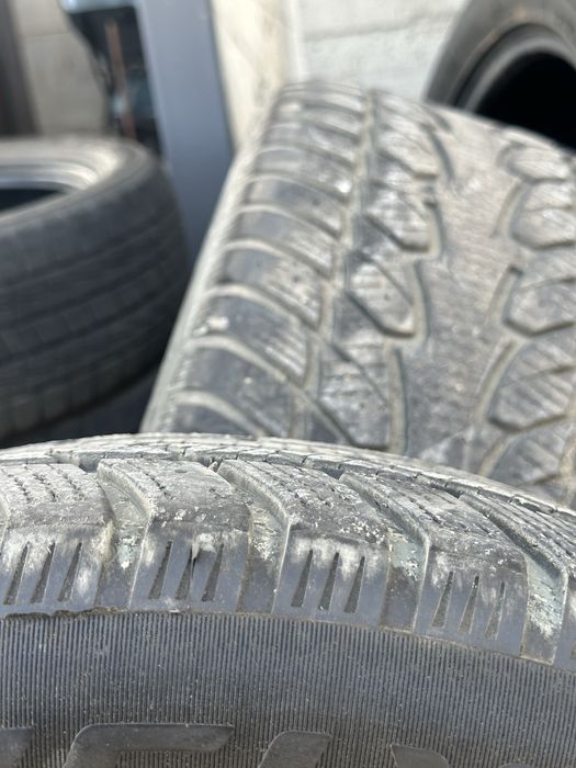Покрышка на Lexus 570