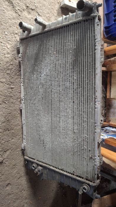 Продам!!! б/у  Радиатор ауди оригинал
