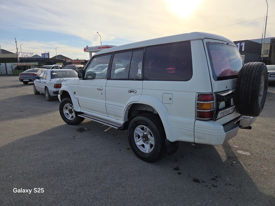 Митсубиси паджеро