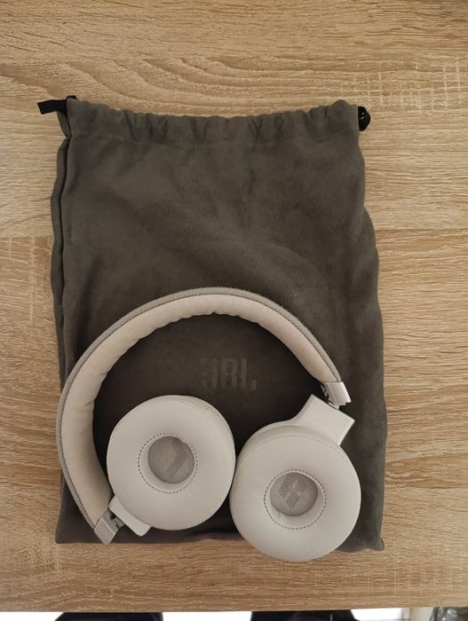 Безжични слушалки  JBL 670NC , ANC, Бели