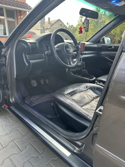 Vand audi a4 b5 2.5 v6 !