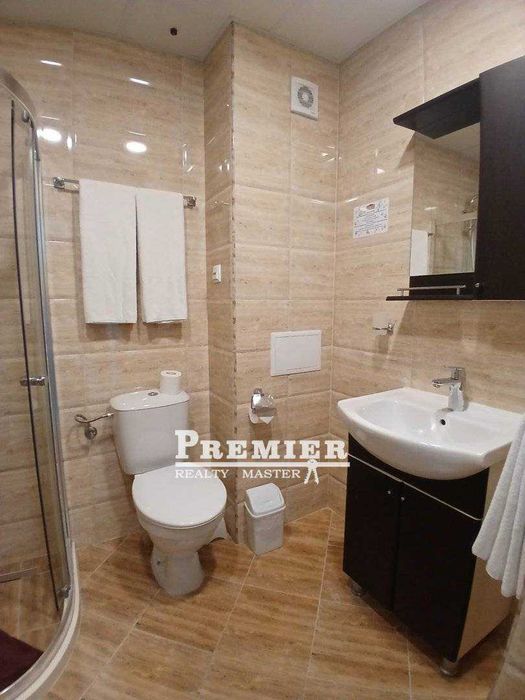 Продава се Тристаен апартамент в Свети Влас - 111000 кв.м за 3 €/кв.м - Снимка #7