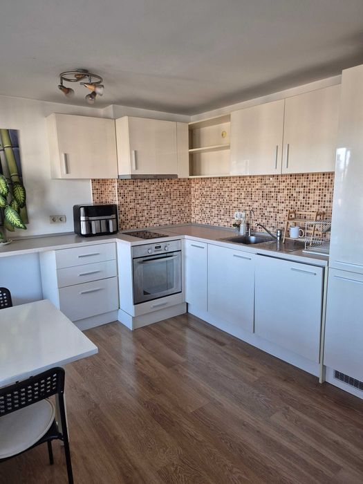 Дава се под наем Двустаен апартамент в София, Лозенец - 79 кв.м за 750 € - Снимка #1
