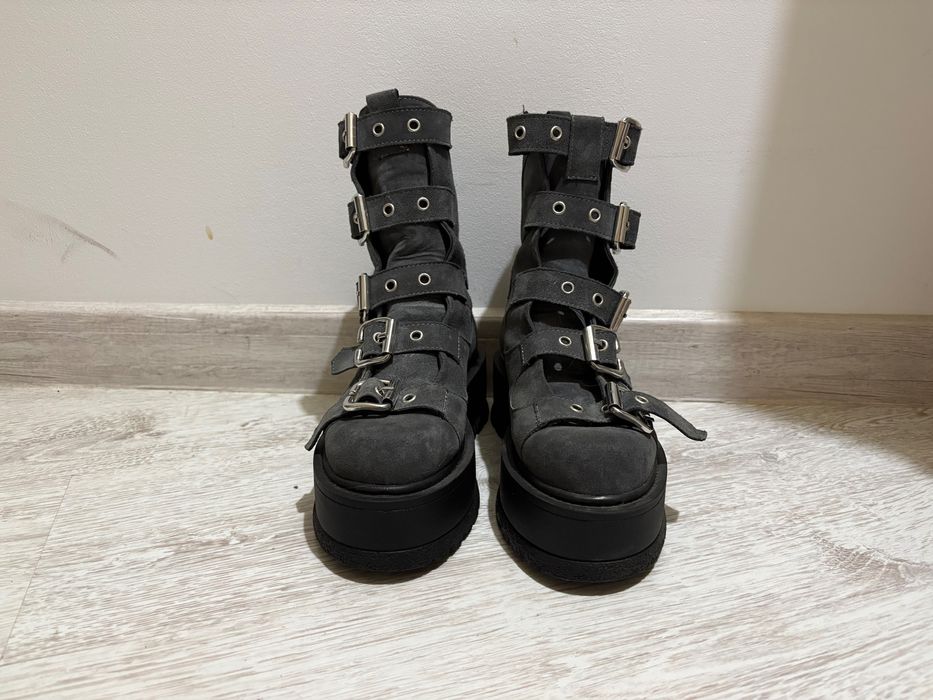 Ghete de dama din piele intoarsa