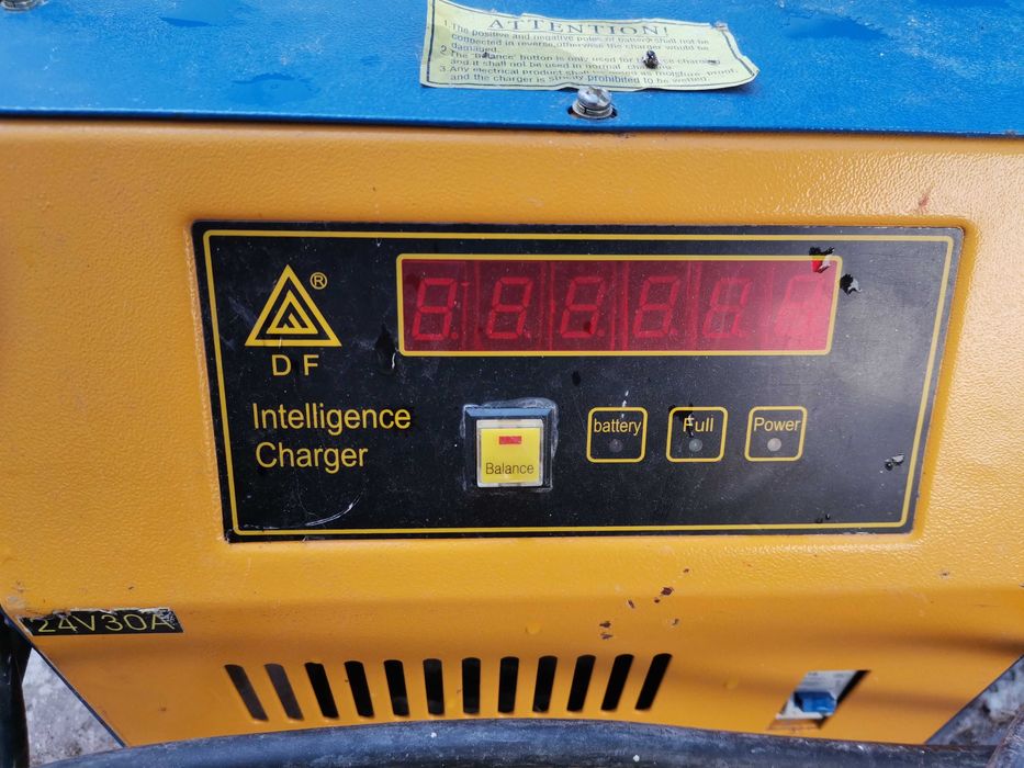 Incarcator, redresor baterii 24v  30A pentru electrostivuitor etc