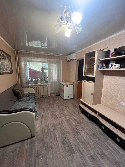Продается светлая, двухкомнатная квартира в районе КСК-Арман