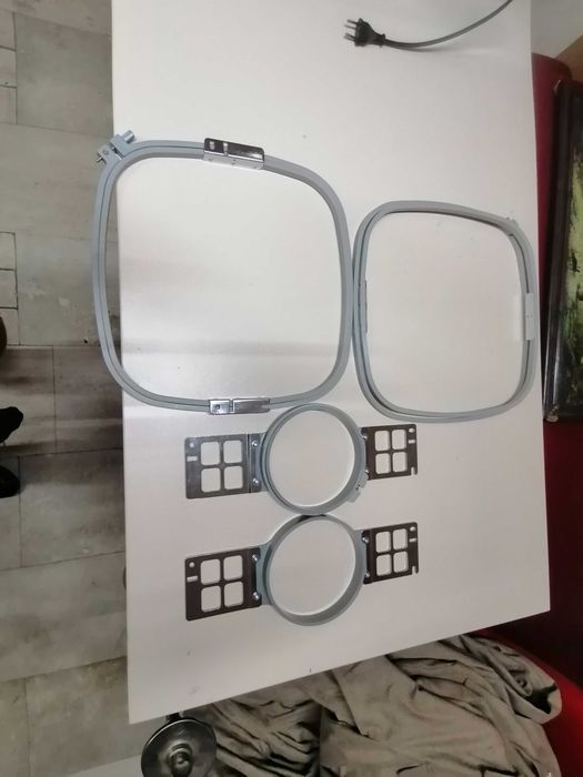 LICHIDARE ATELIER! Linie Profesională Croitorie și Broderie (7 Mașini + Mobilier Complet)