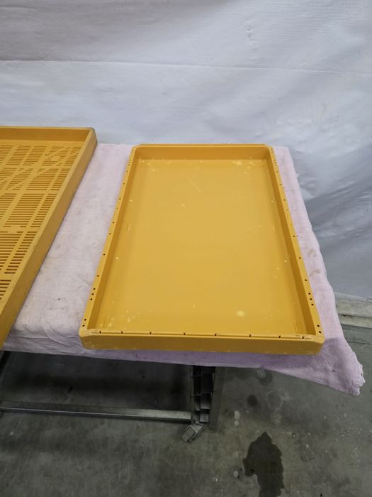 Немски тави за замразяване на хлебни изделия