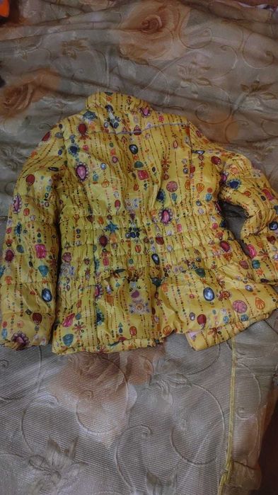 Куртка на девочку