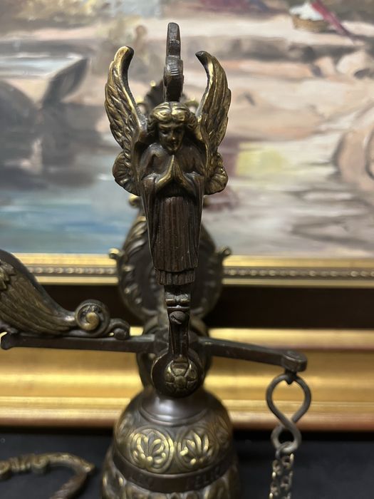 Старинна,манастирска камбана