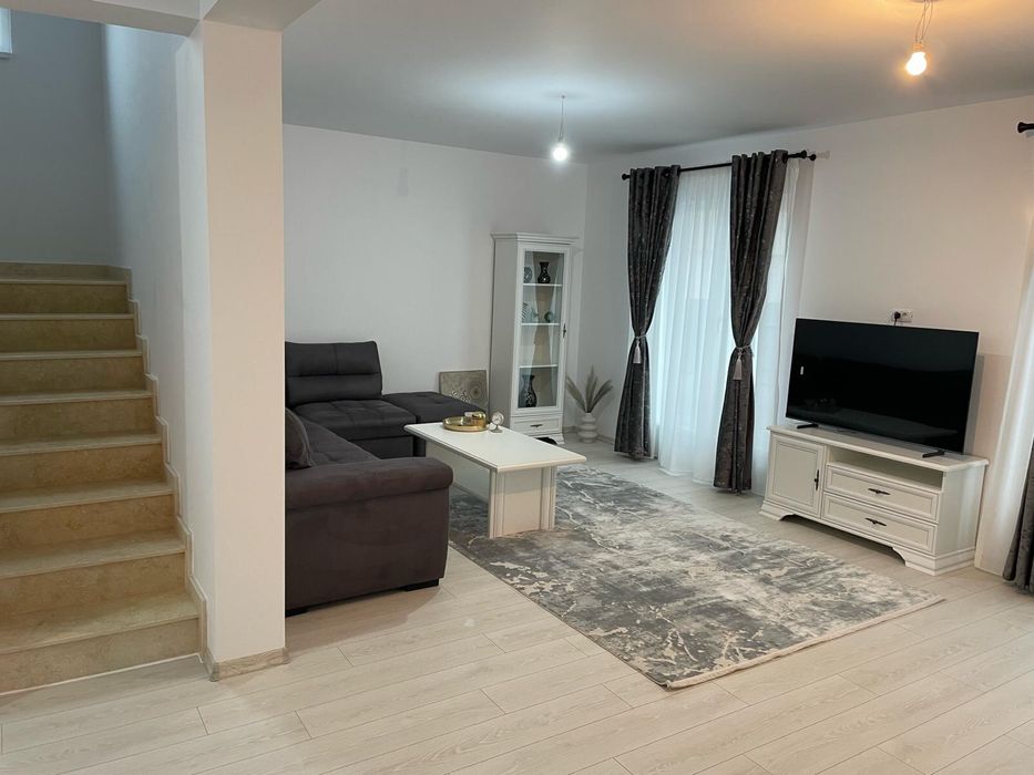 Case la cheie in GOLEȘTI! Str Pasunii nr2 ..CASA BUDISTESNUL PUNCT DE