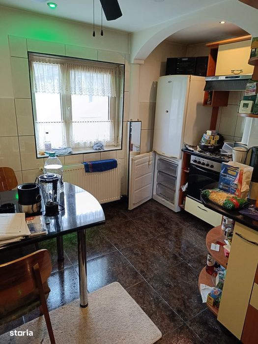 Apartamemnt 3 camere C.R.Vivu