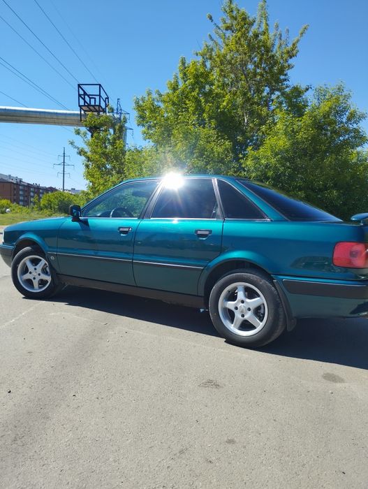 Продам Ауди 80 В4.
