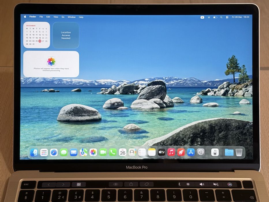 MacBook Pro 13 inch A2251 i7/16GB RAM/512GB SSD