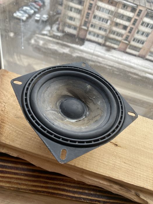 Денамик от Бмв е34