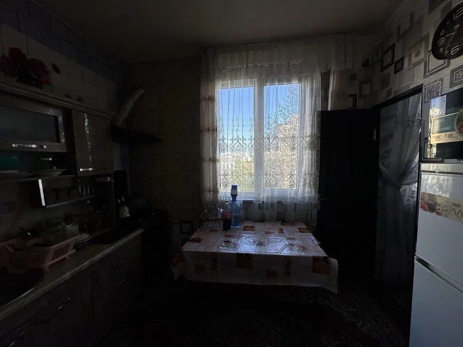 Yunusobod 19 kvartira sotiladi, arzon va yashash uchun qulay, shinam