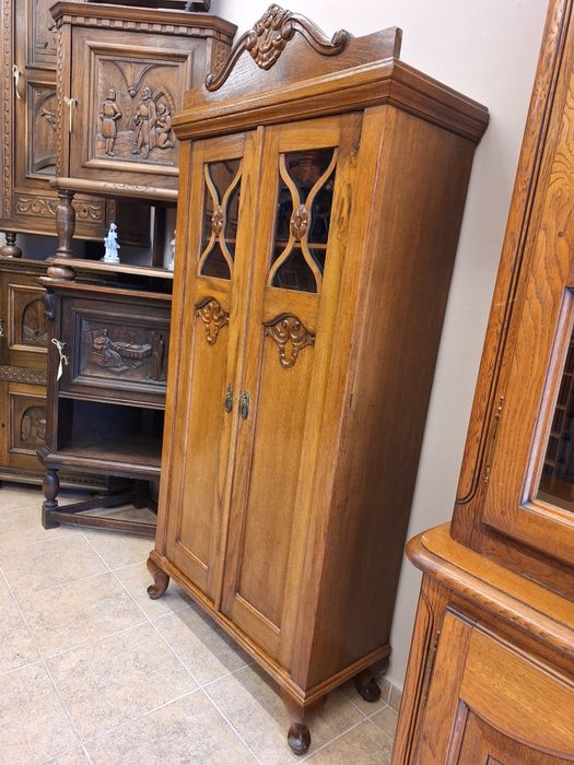 Античен шкаф - витрина