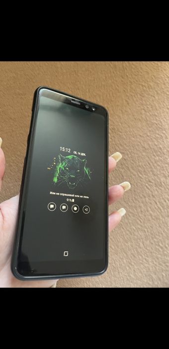Продам Samsung A8 plus
