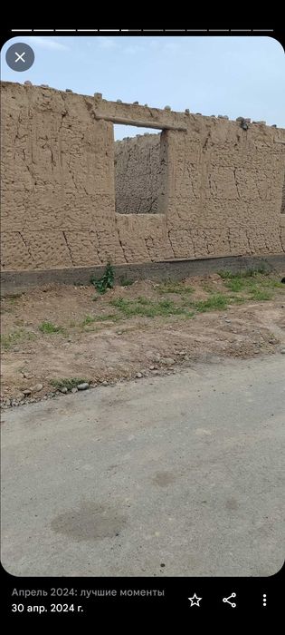 6sotik uchaska sotiladi 3 xona uiy bilan sotiladi