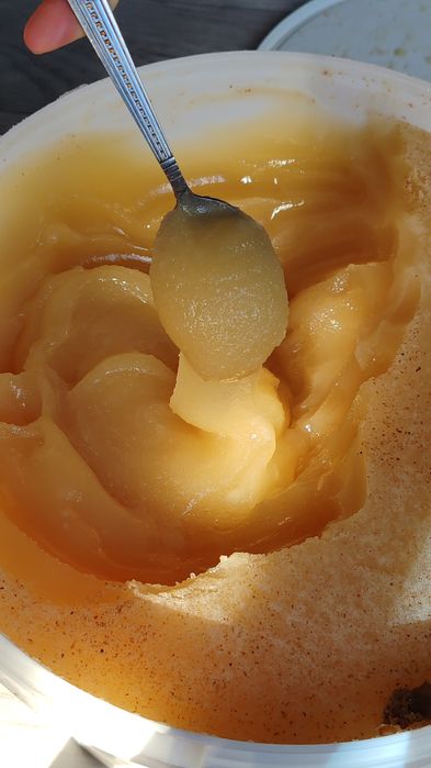 Мёд со своей пасеки.