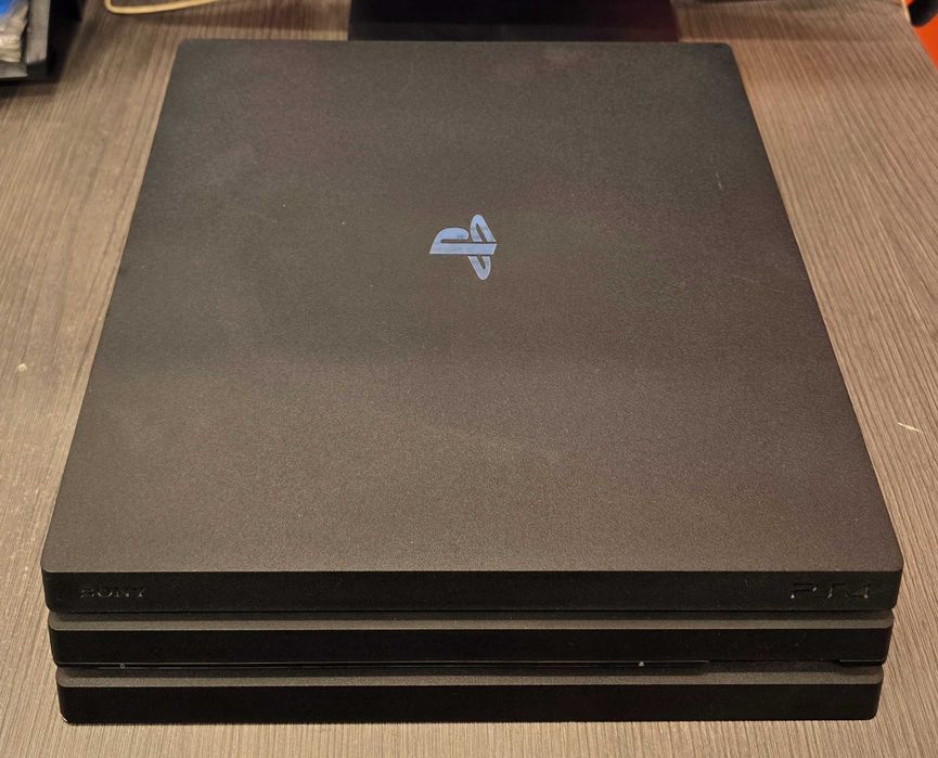 Hope Amanet P4 PlayStation 4 PRO / 1TB