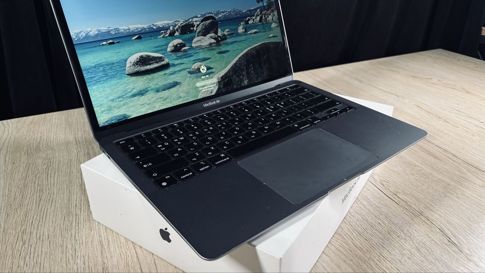 Macbook Air M1 8/256