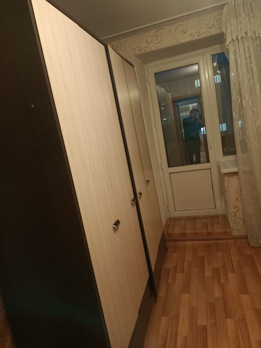Продам хороший шкаф