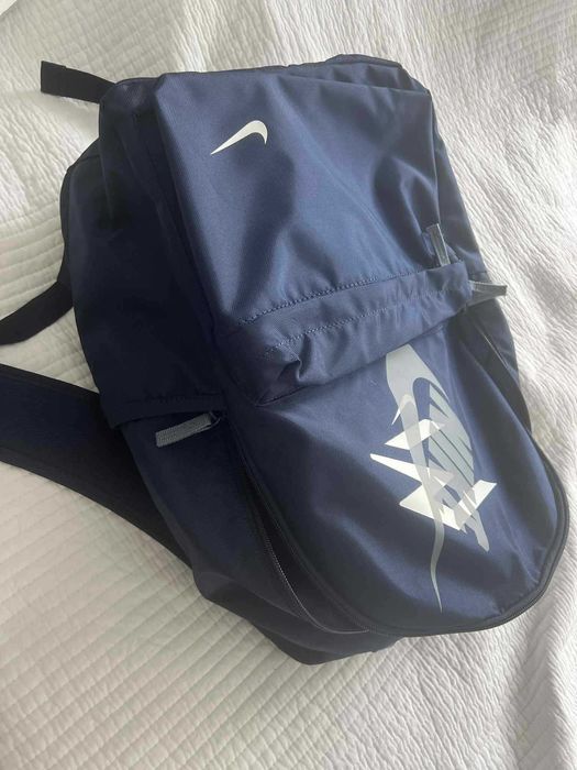 Спортна  раница - Nike