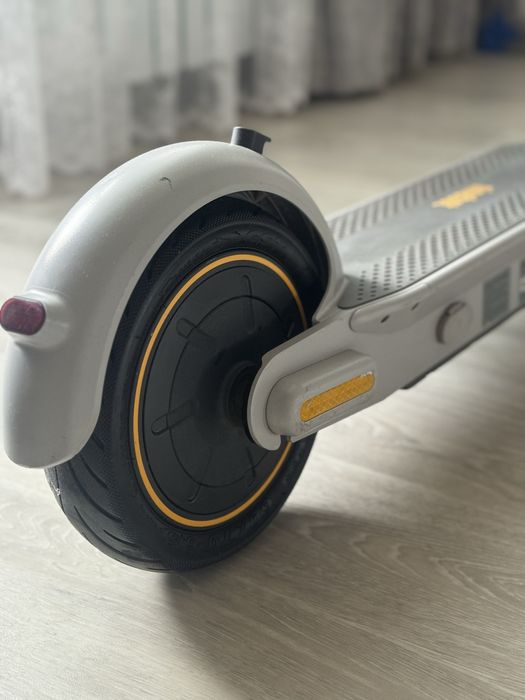Электоросамокат Ninebot KickScooter Max G30P
