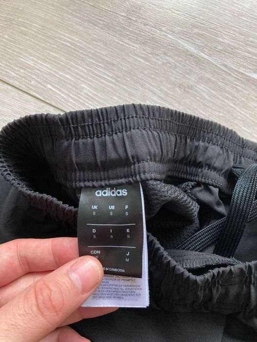 Адидас Adidas спортни къси панталони къс панталон шорти S