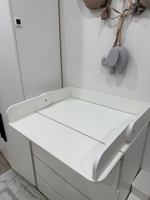 Пеленальный стол и матрасик