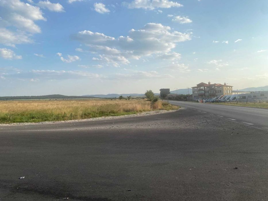 Продава се Парцел в с. Ведраре, Област Пловдив - 13300 кв.м за 4 €/кв.м - Снимка #2