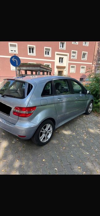 MERCEDES-BENZ B-Class 2011 — imagine 1