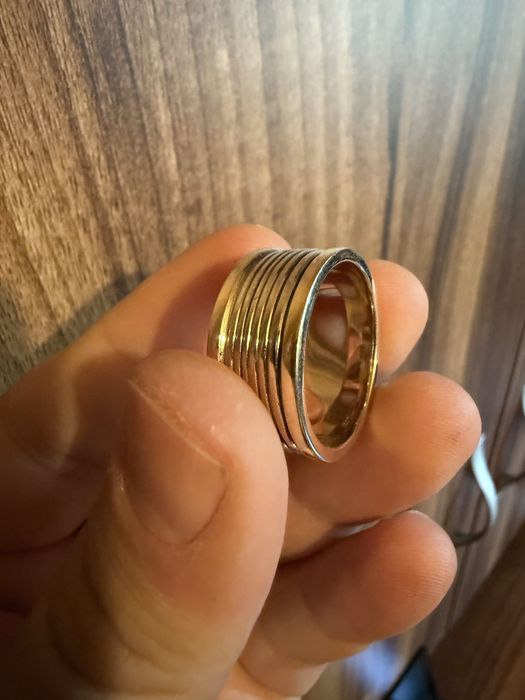 Плътен мъжки пръстен 12,72 грама тип “булгари” по 82,5евро за грам