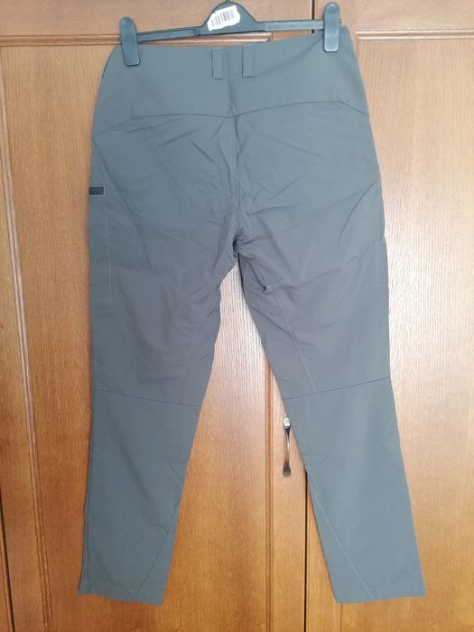 Продавам hiking панталон на Bergans of norwey