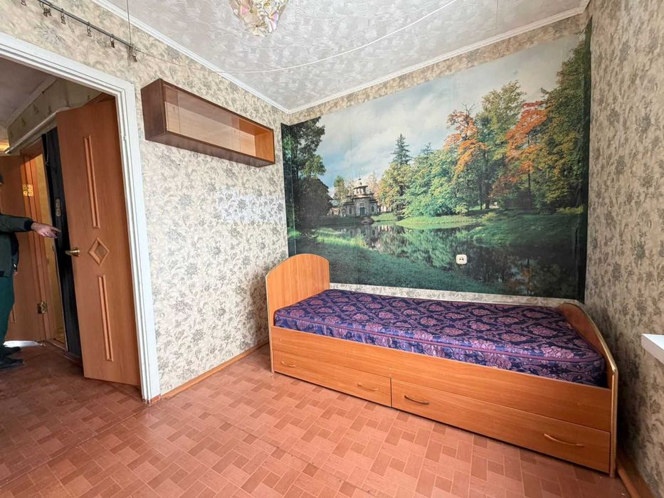 Продам трехкомнатную  на Кск