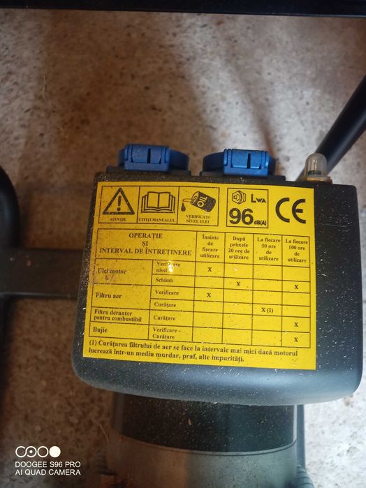 Vând Generator3,3kw
