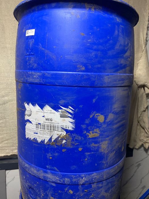 Пластиковые бочки 200 литров