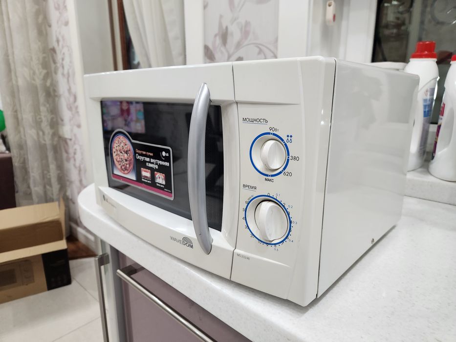 Продаётся микроволновка
