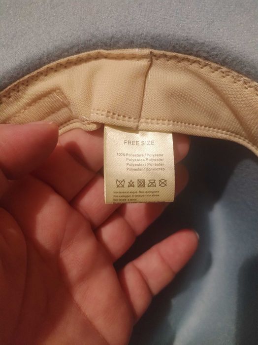 Palarie bleu deschis cu lant auriu-eleganta