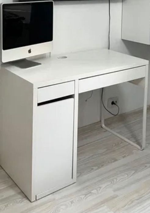 Birou Ikea  produs utilizat